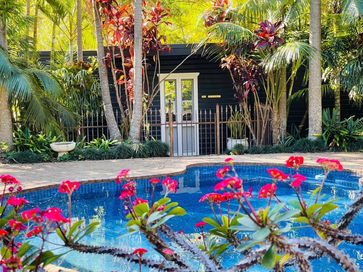 Sensom Boutique Bed And Breakfast Sapphire Beach Exterior foto